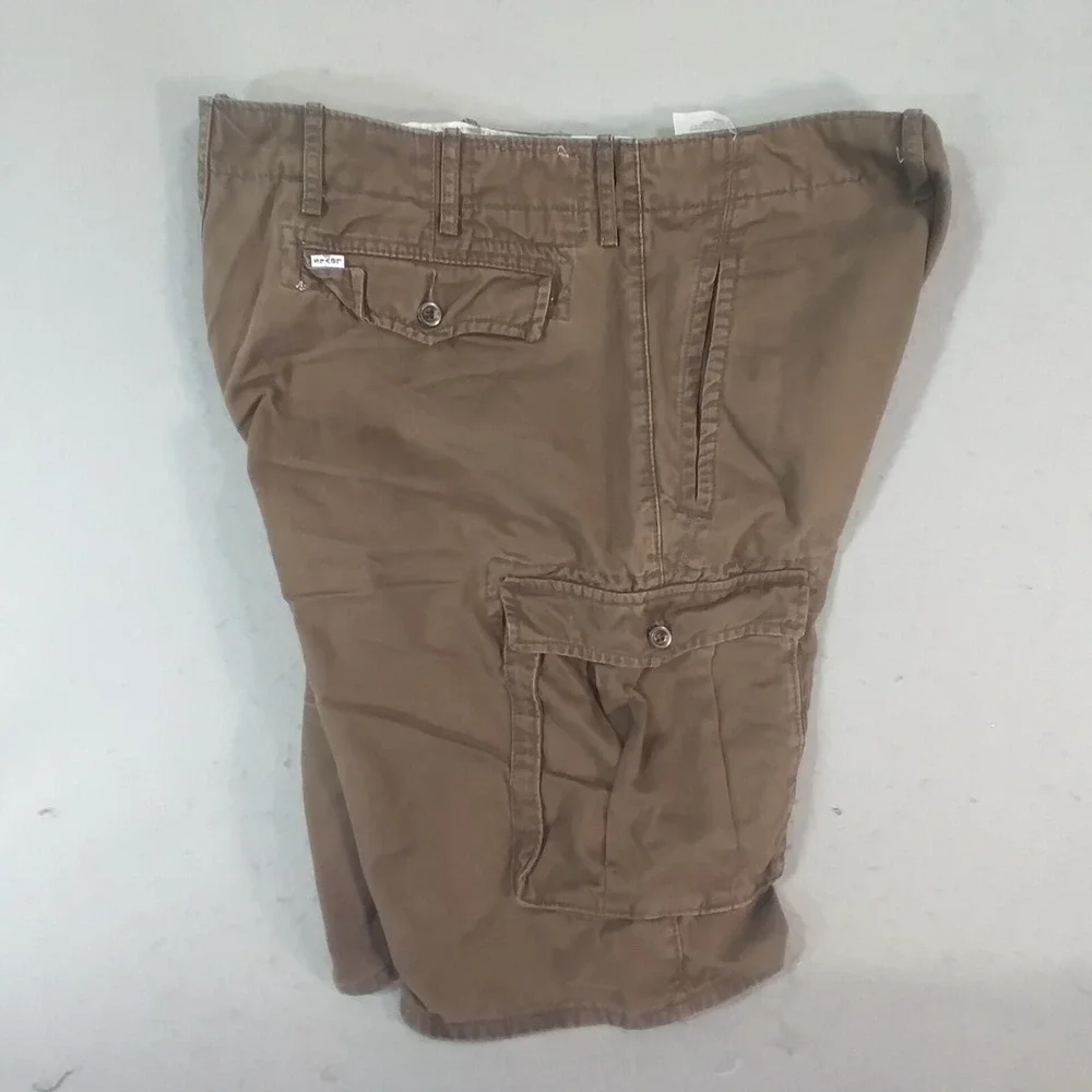 Levi's cargo shorts men's 38 x 11 Brown heavy cotton Urban grunge outdoor